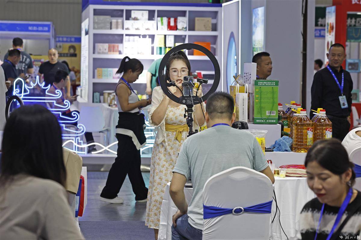 摆脱怎么玩